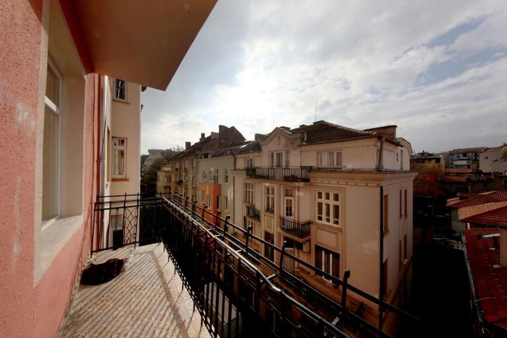 *Citadel* 2Br - City Center София Екстериор снимка