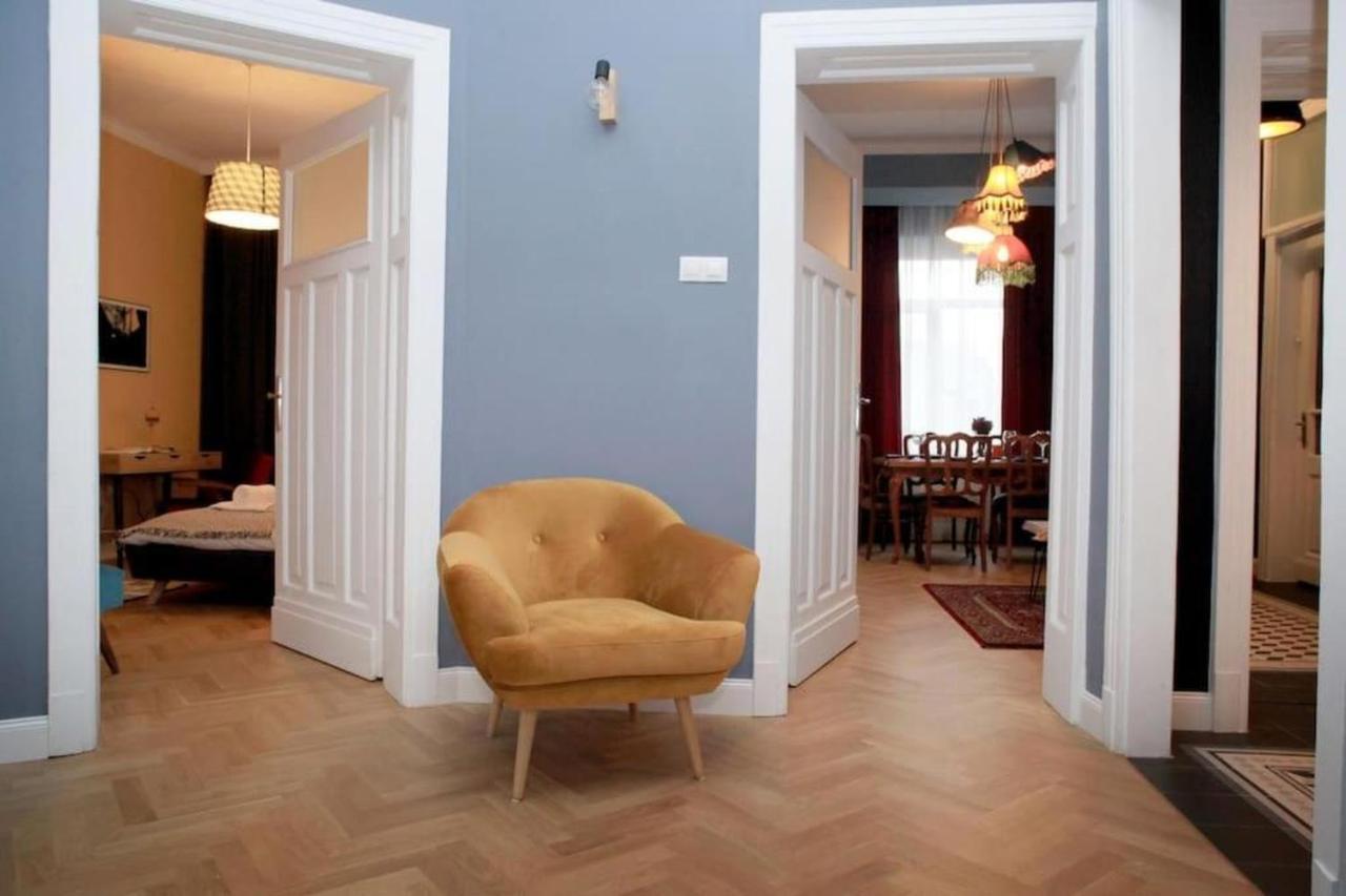 *Citadel* 2Br - City Center София Екстериор снимка